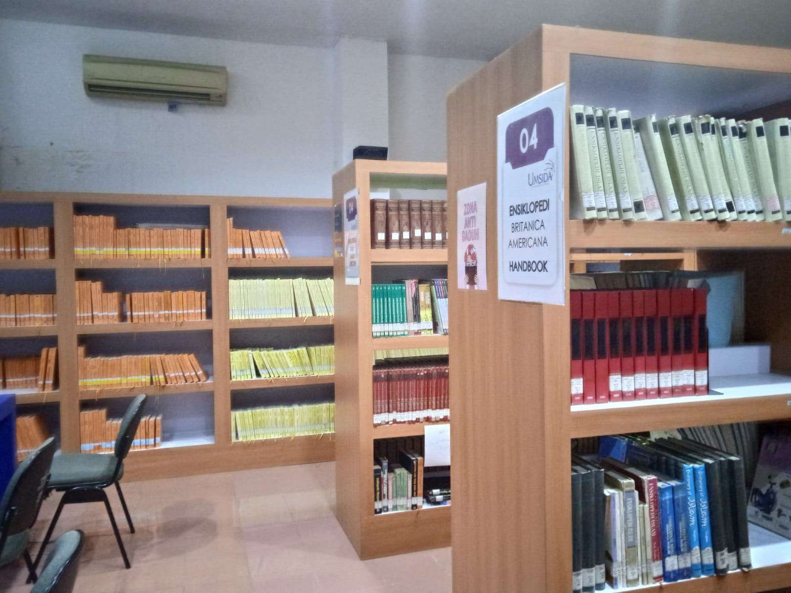 PERPUSTAKAAN