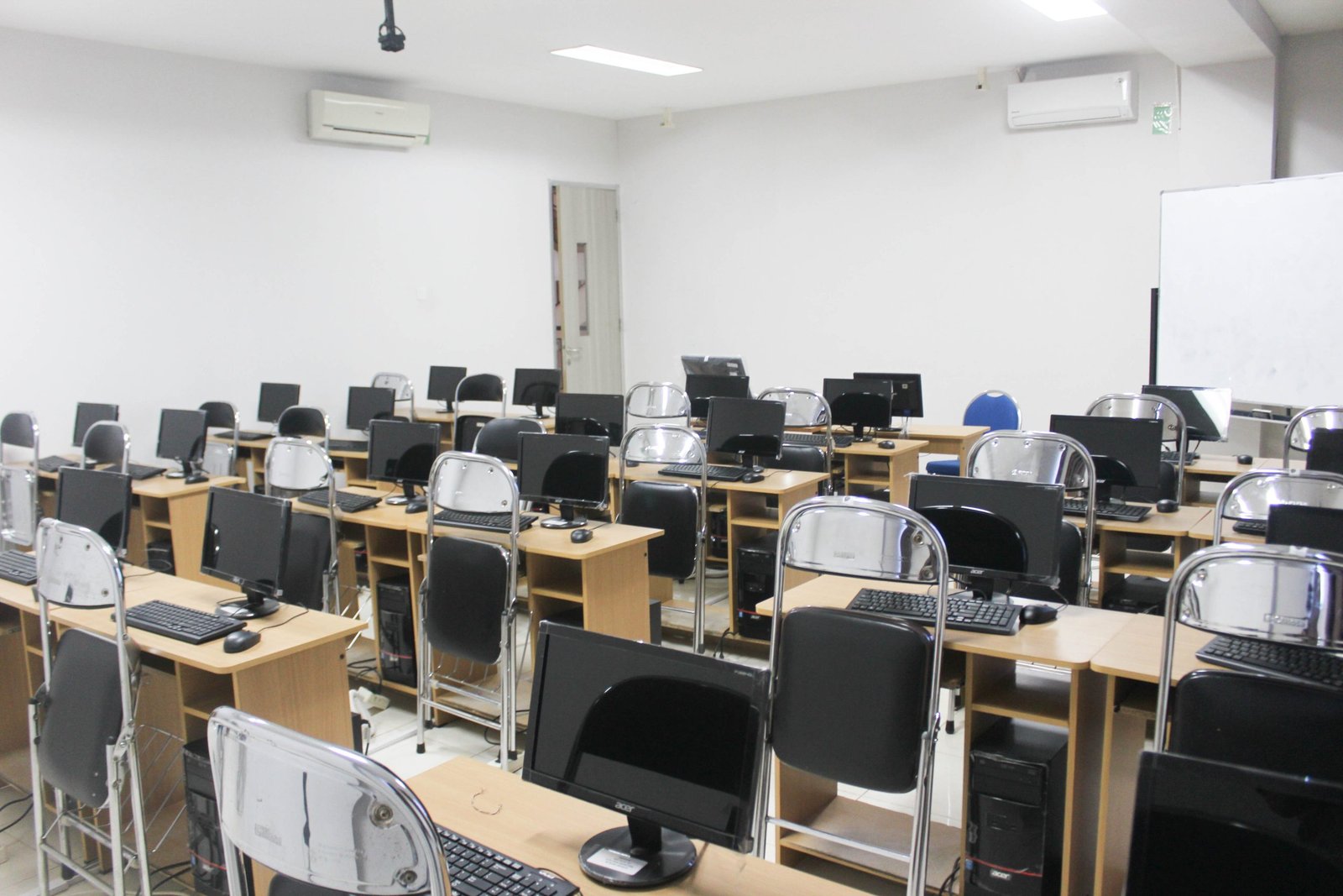 Ruang LAB